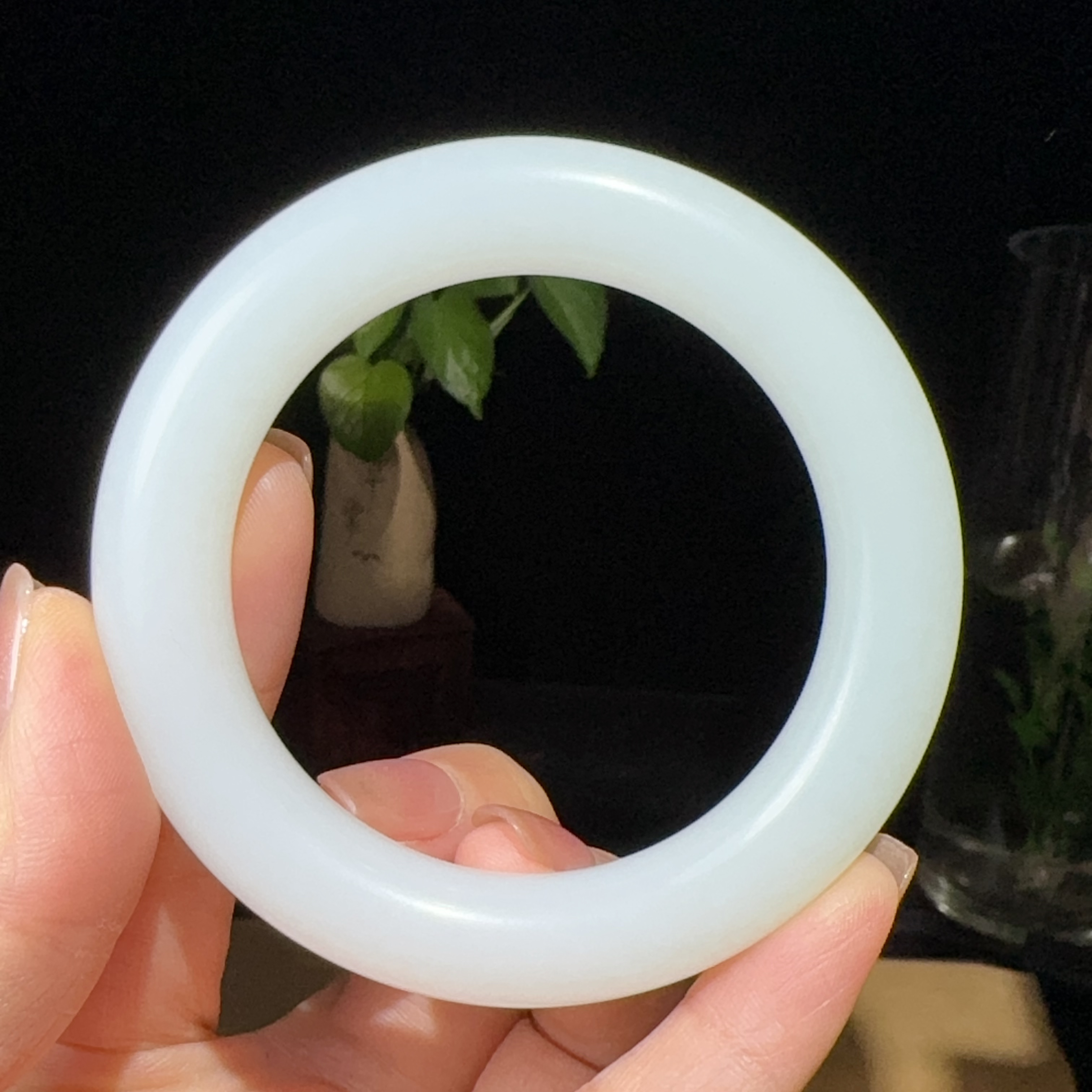 新疆和田玉胖圆条手镯福镯55.6*12.6重77克