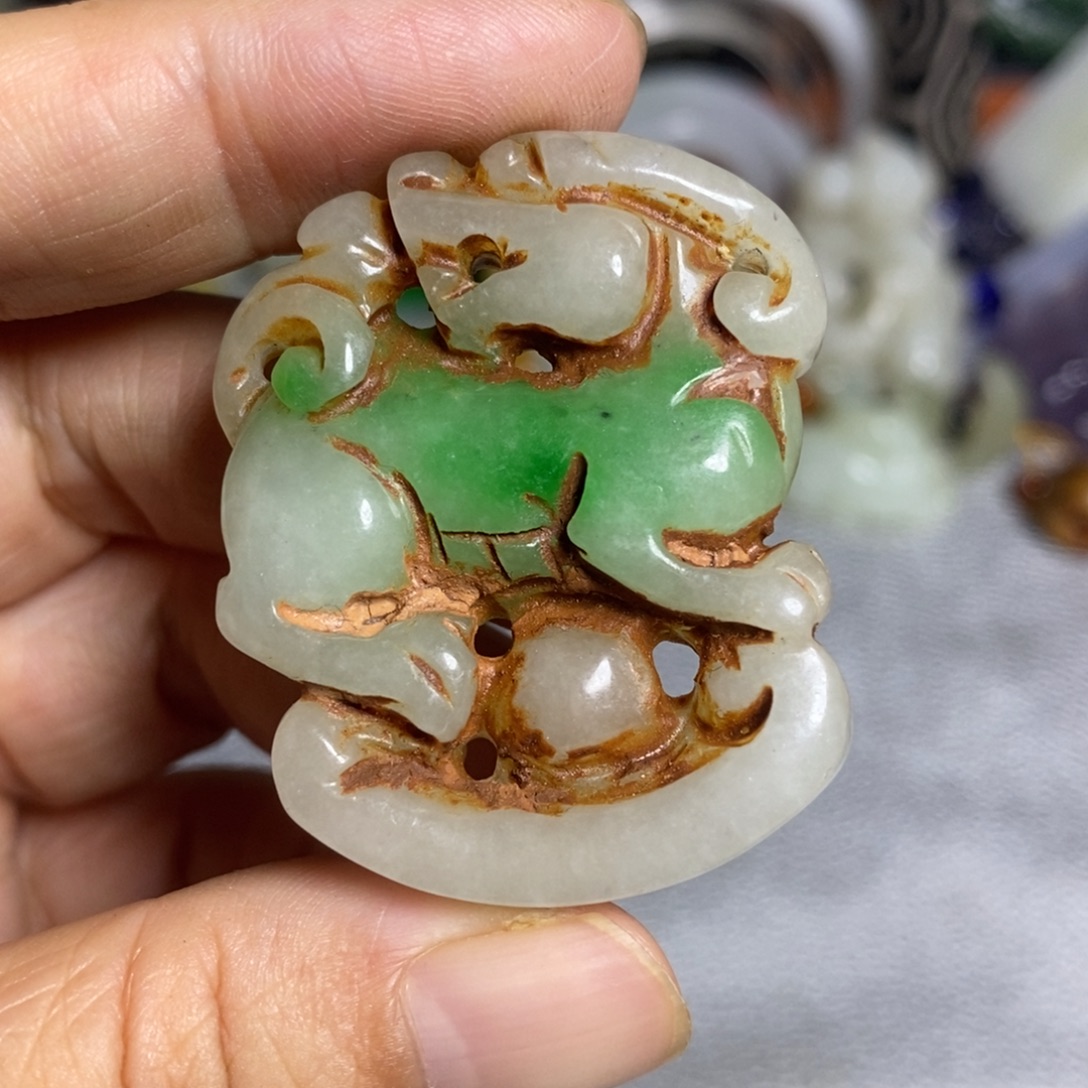 和田玉（糖玉）未镶嵌颈饰