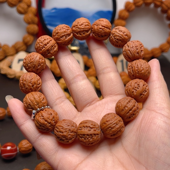 文玩核桃吊坠?****u核桃手串