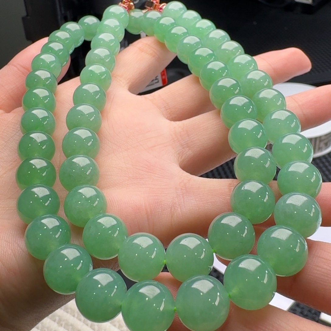 翡翠颈饰未镶嵌卡10冰绿项链