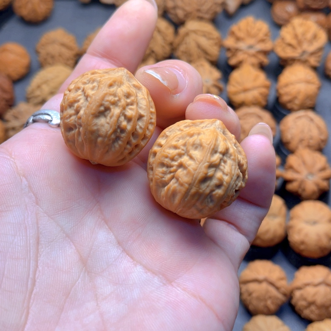 ✞***✞核桃文玩把件粗筋小南瓜