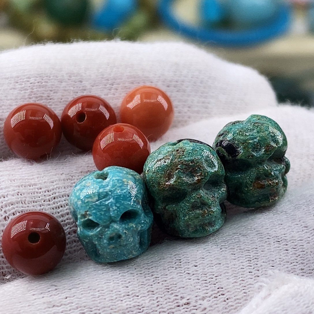 南红玛瑙未镶嵌珠宝奇石