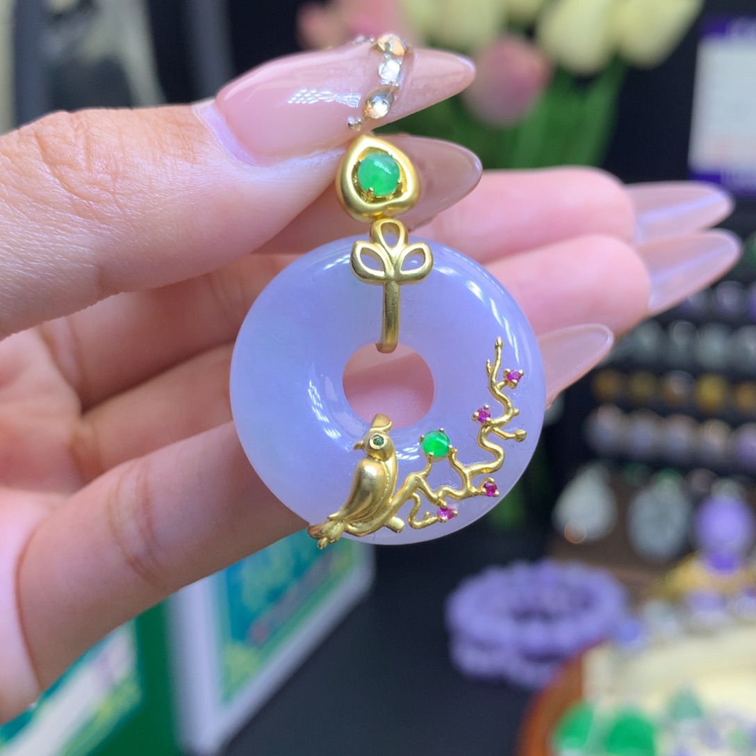 翡翠颈饰18K金镶嵌天然