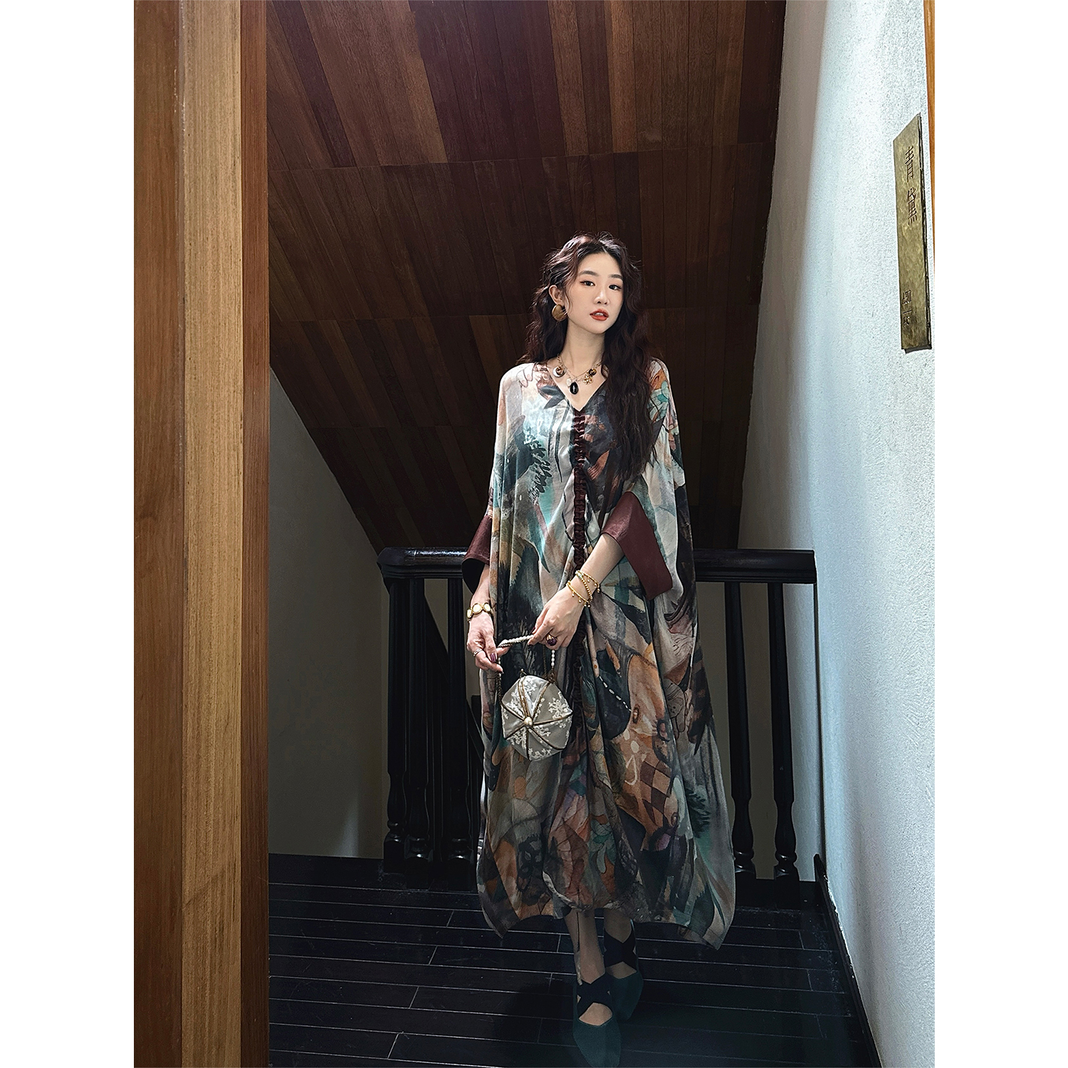三吉黑花【琉砾】双面印花连衣裙铜氨抽象写意早秋流行穿搭高级感