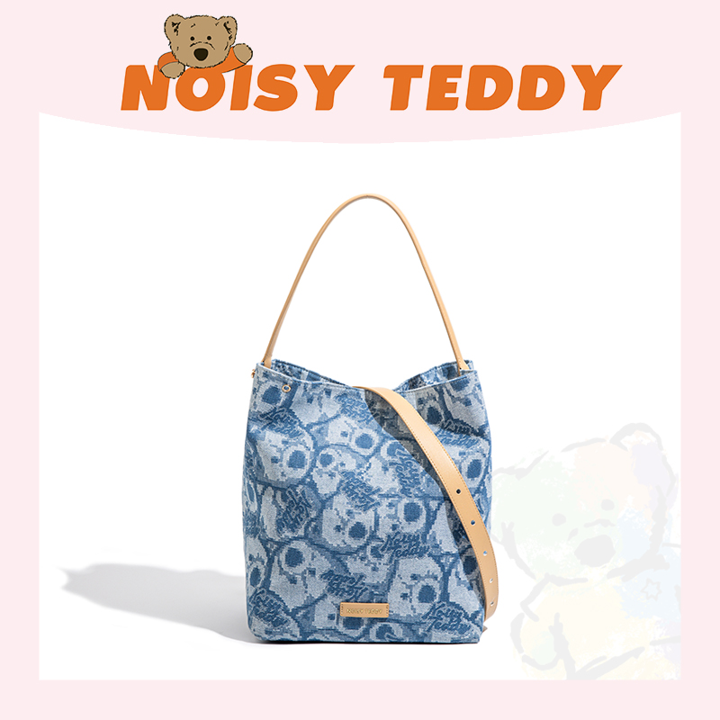NOISY TEDDY2025嘴角小梨涡单肩包
