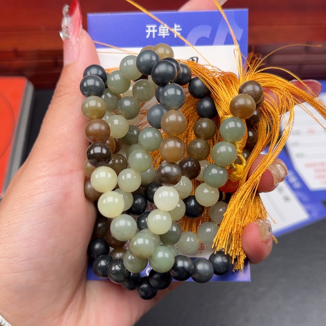 未镶嵌和田玉手串