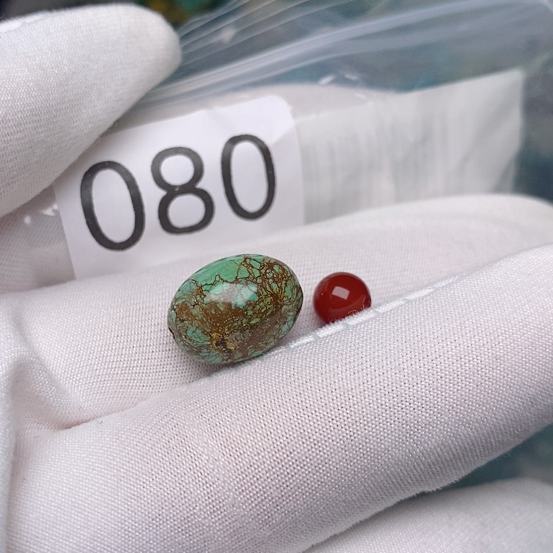 南红玛瑙未镶嵌珠宝奇石