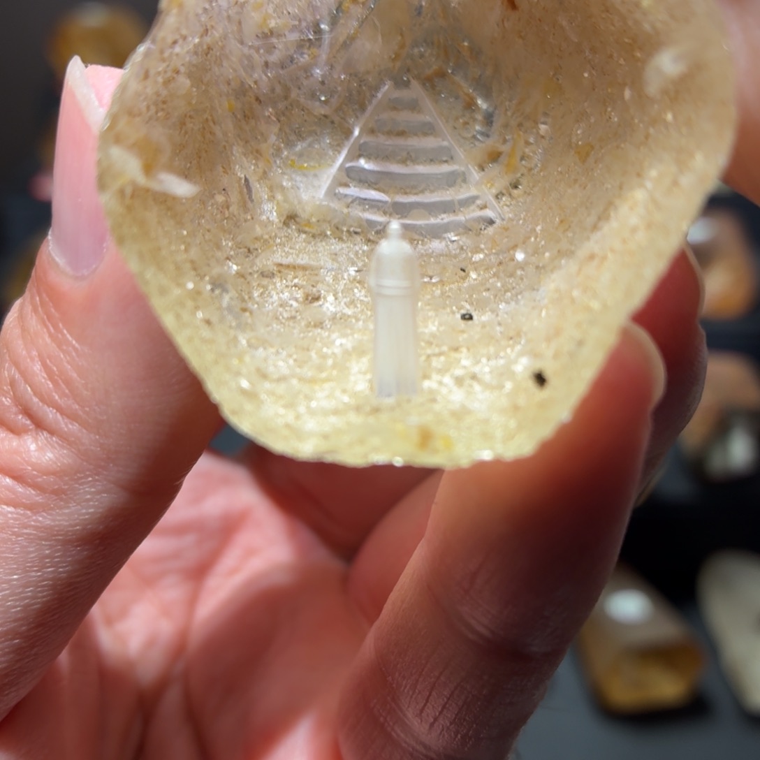 水晶未镶嵌珠宝半成品