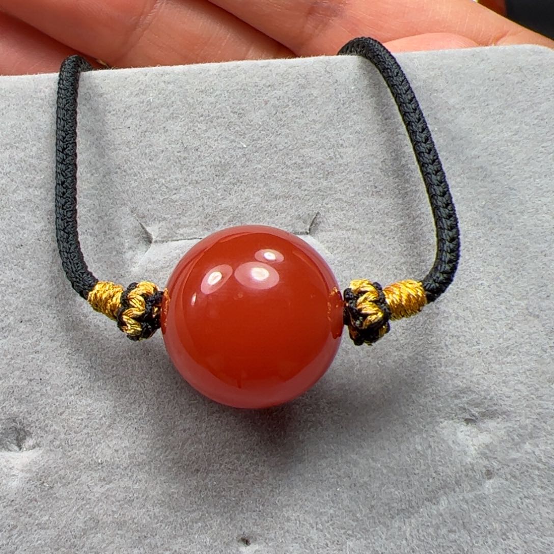 南红玛瑙珠子未镶嵌