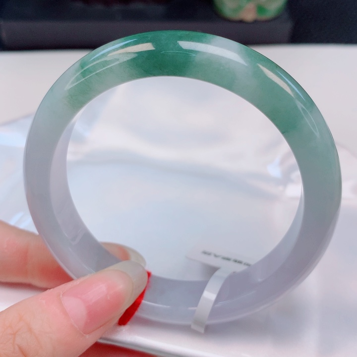 未镶嵌手镯翡翠55圈