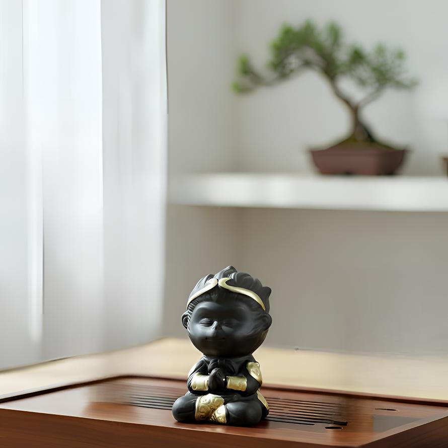 【旺】紫砂创意茶宠齐天大圣陶瓷孙悟空摆件精品可养茶玩