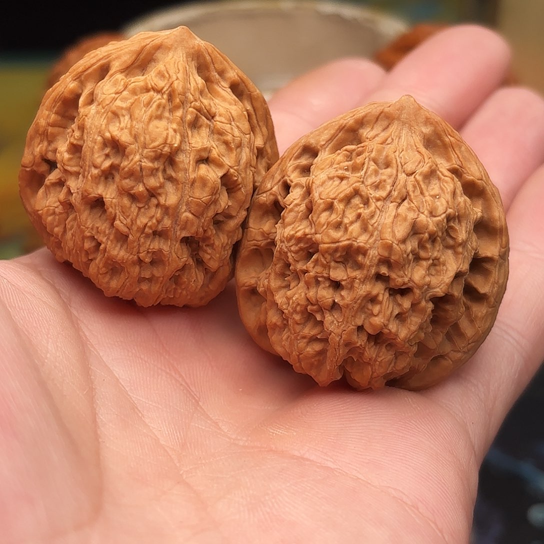 文玩核桃吊坠雕**光39皇家狮子头