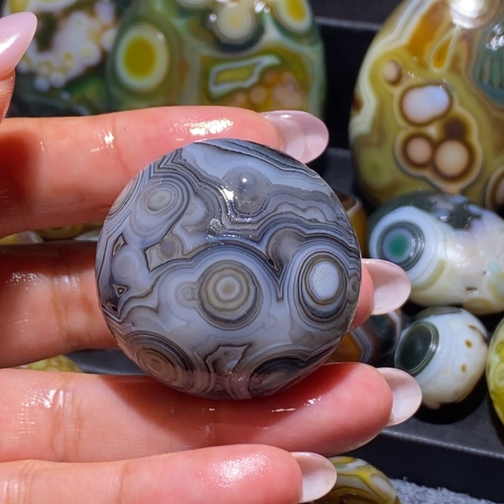 玛瑙/玉髓未镶嵌珠宝奇石8