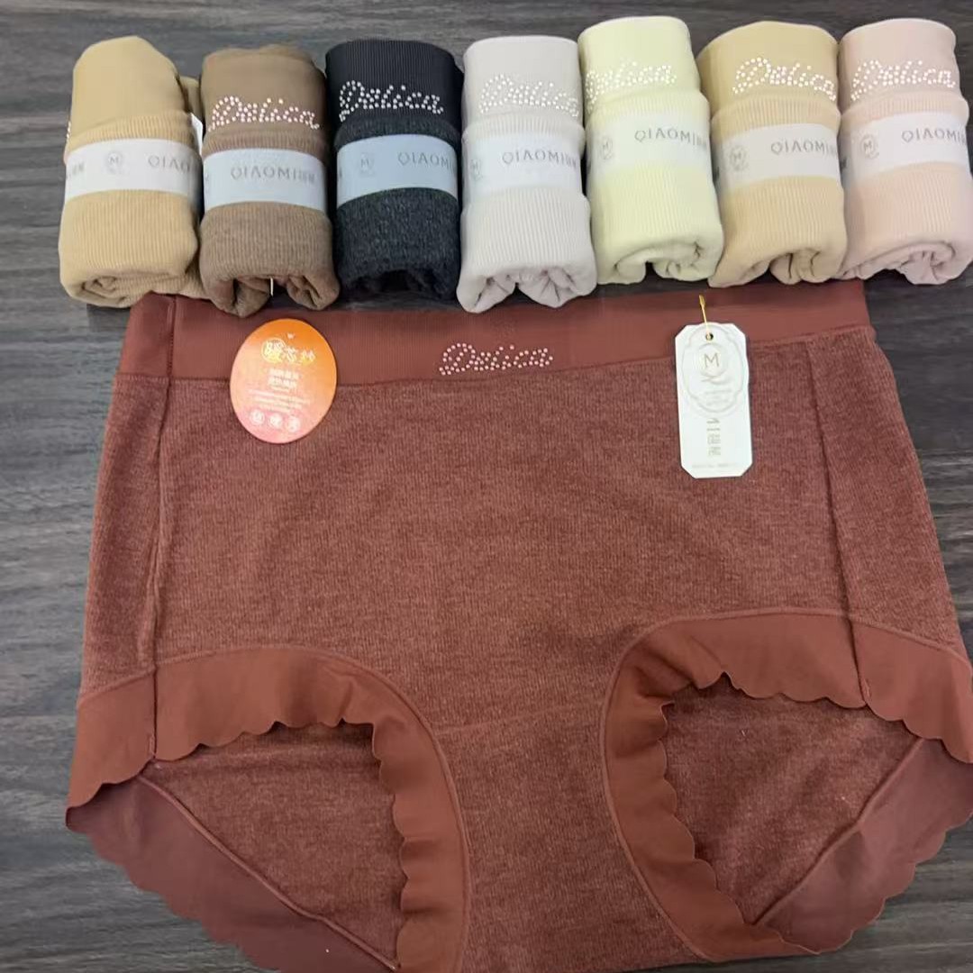 女士中高腰暖芯纱蚕丝底档三角内裤