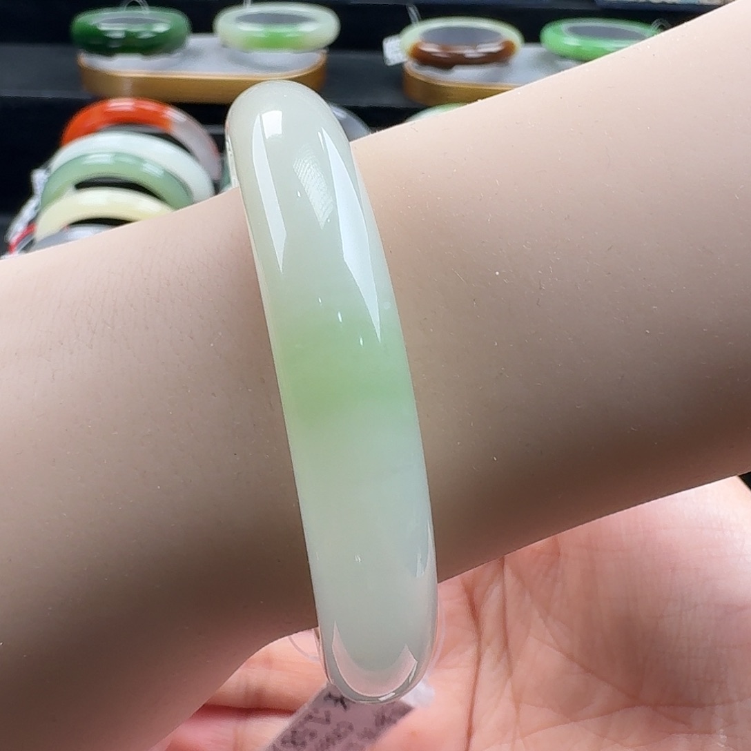 和田玉手镯未镶嵌53.1