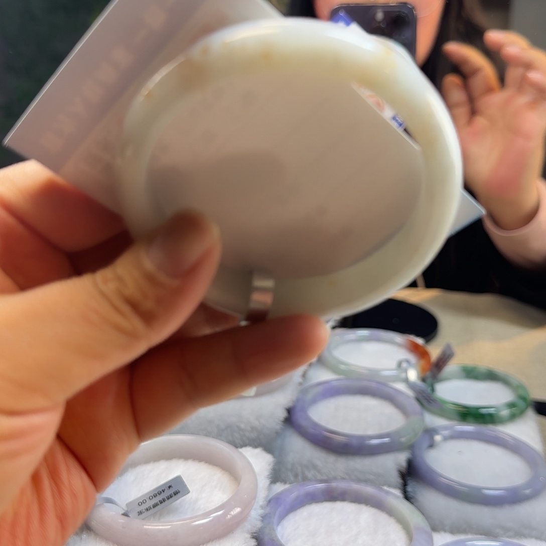 翡翠未镶嵌手镯600圈洒金翡翠手镯