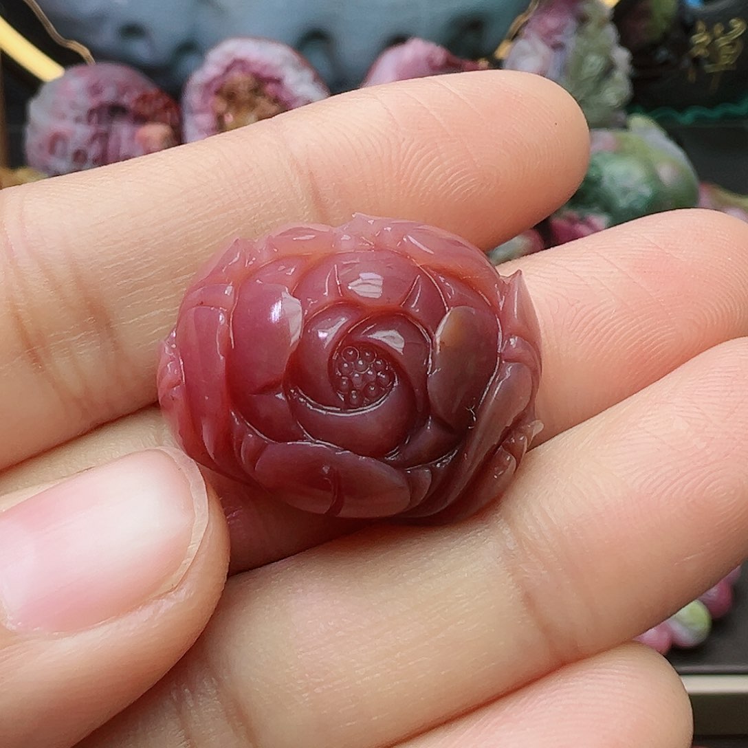 石英质玉定制未镶嵌盐源