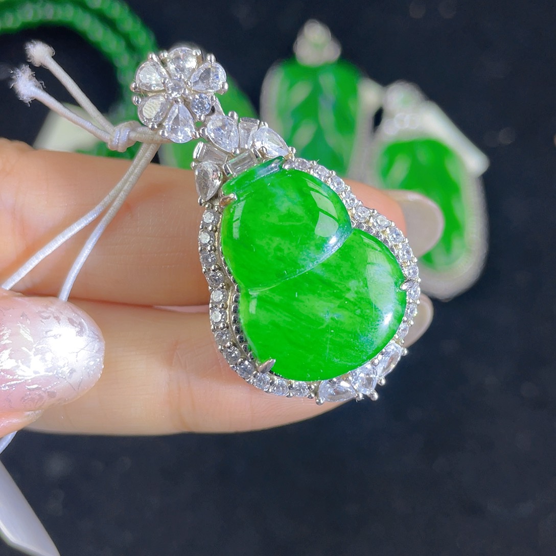 翡翠吊坠(不含链)银S925镶嵌