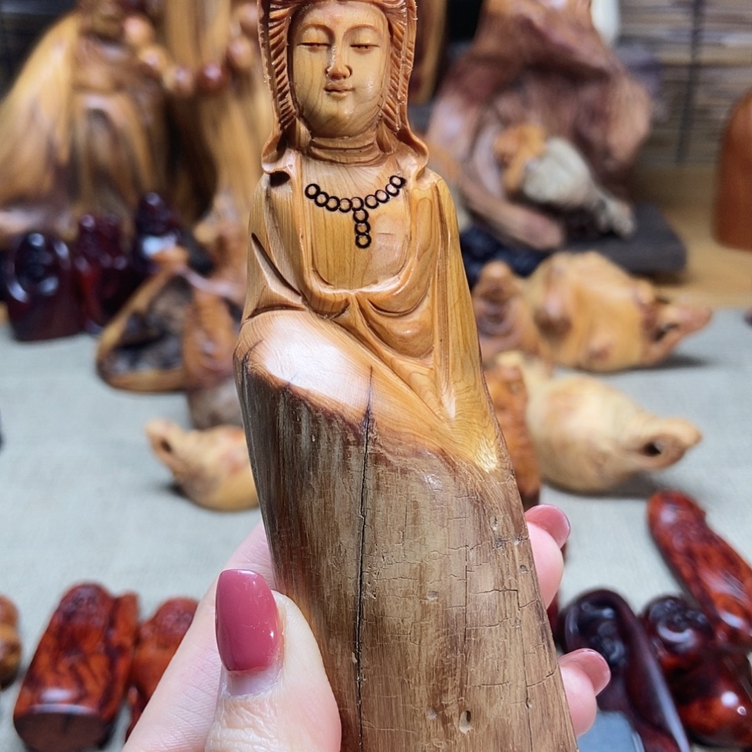 崖柏88888888888888