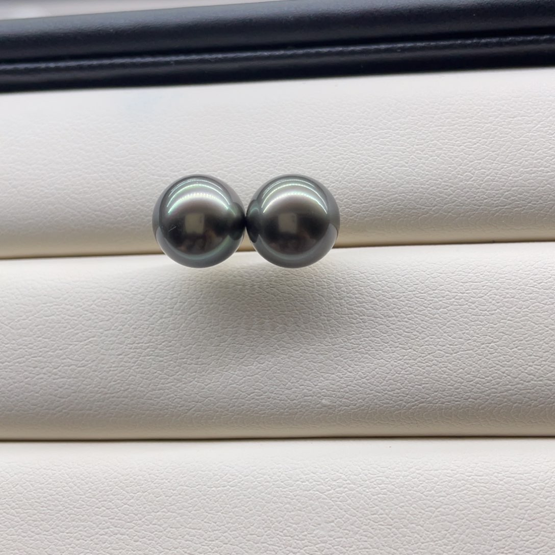 海水珍珠耳饰18K金镶嵌