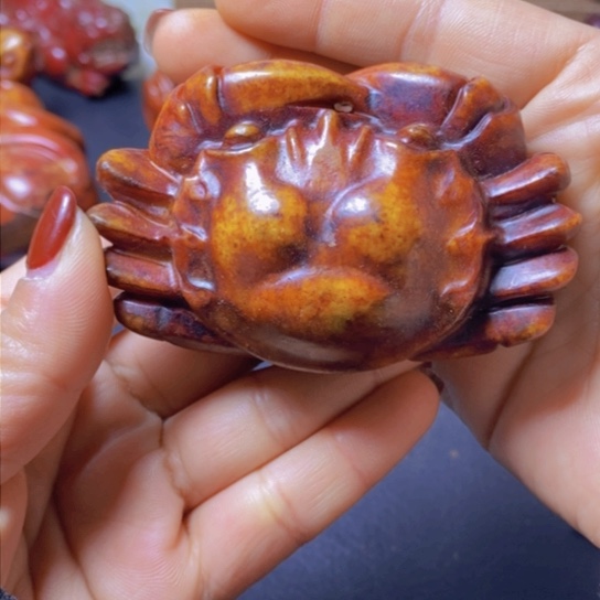 白玉菩提吊坠摆件