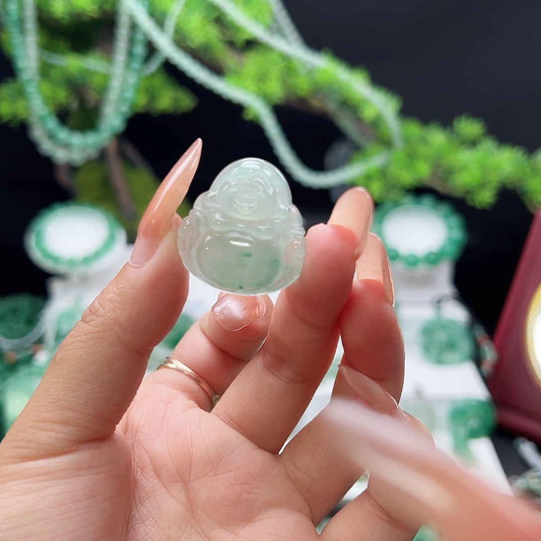 石英质玉（非洲翠）未镶嵌吊坠(赠链)
