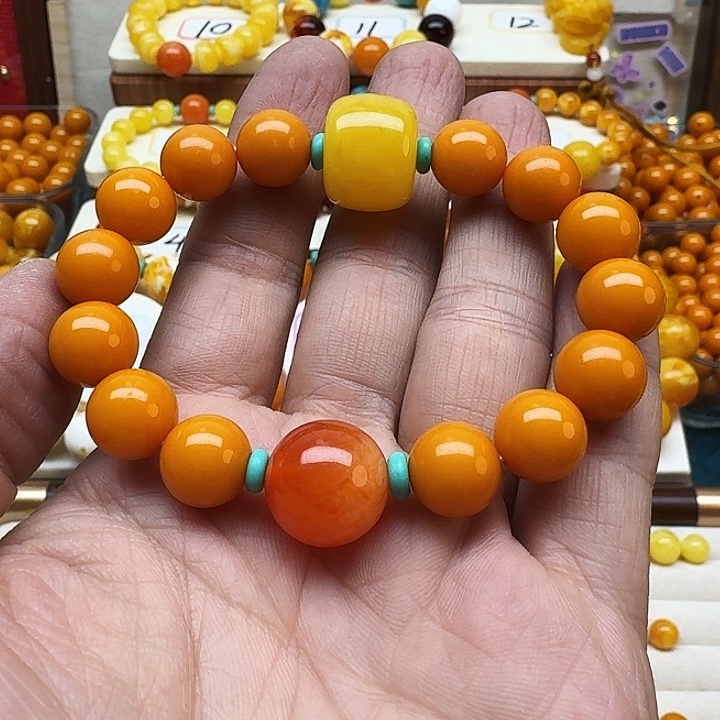 非金属老蜜色一套搭配