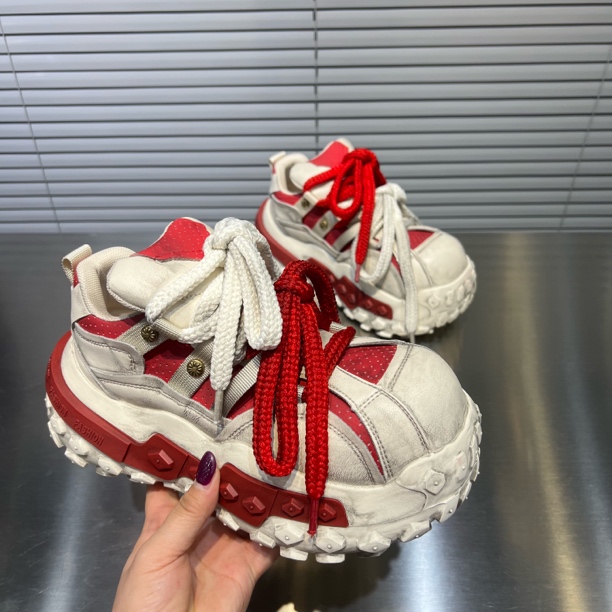 主播推荐2026年（6630-1）7公分擦色系带厚底增高时尚老爹鞋