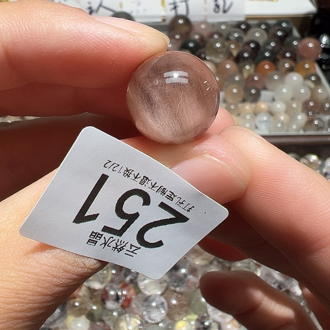 未镶嵌水晶珠宝半成品