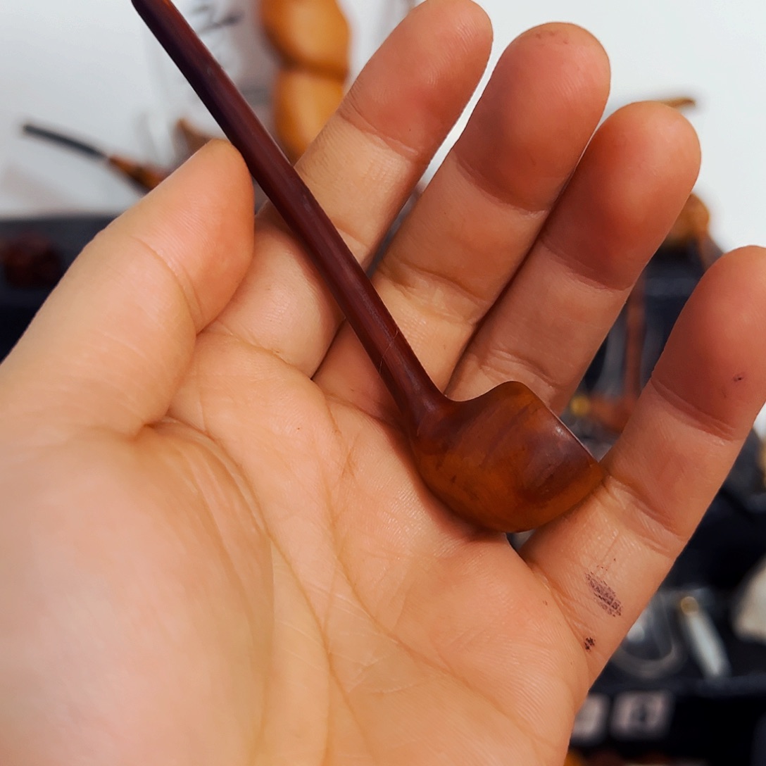 伟***香榧木不过我们在学校里面做