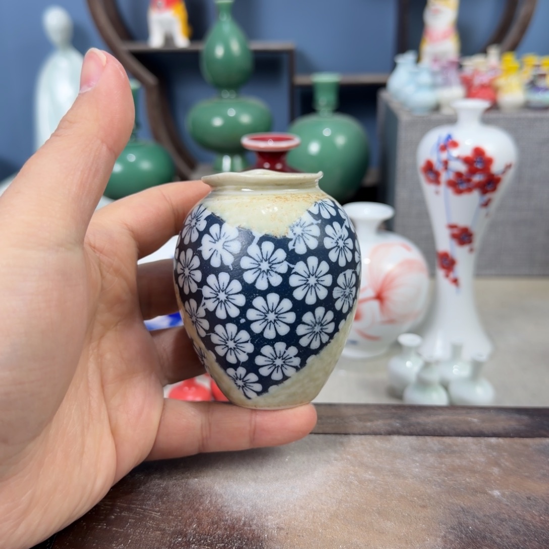 陶瓷手工小花器摆件