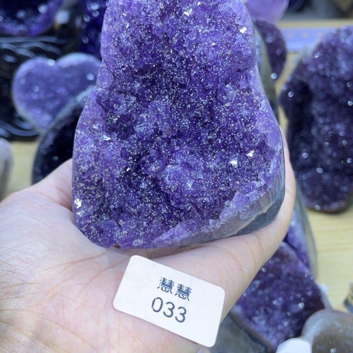 未镶嵌水晶大型摆件（非配饰）