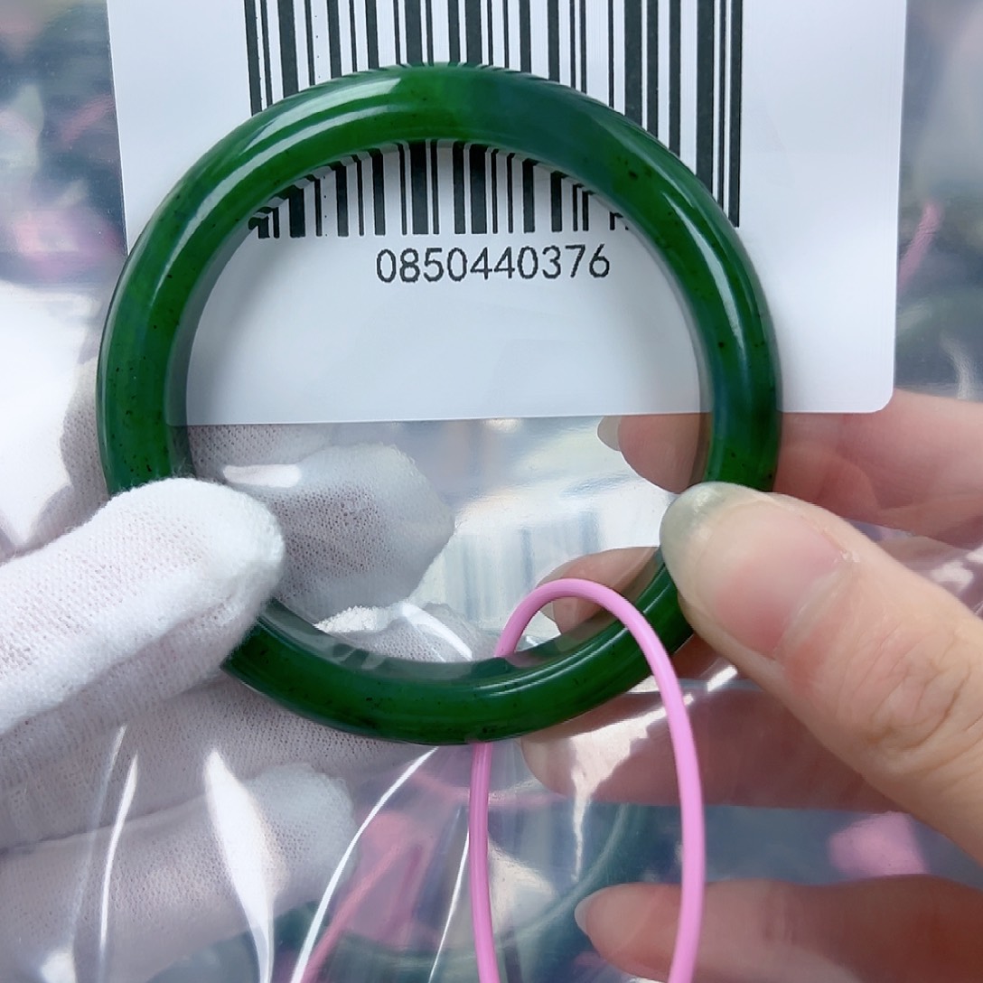 和田玉（碧玉）手镯未镶嵌54