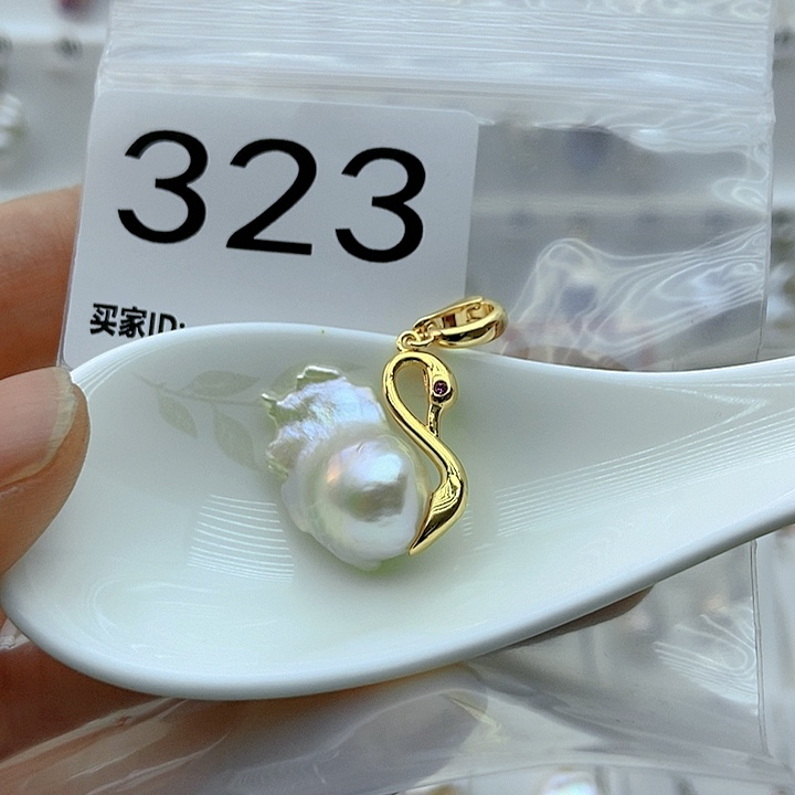 淡水珍珠颈饰银S925镶嵌