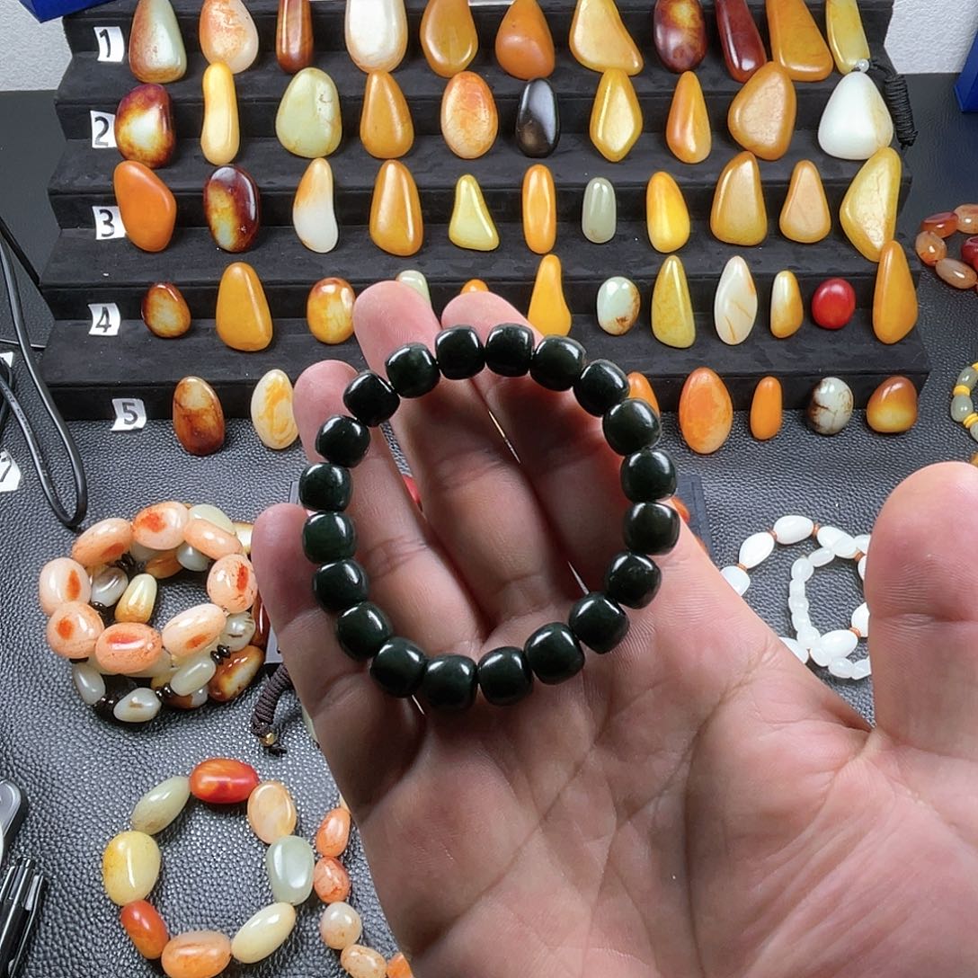 和田玉（青玉）吊坠(赠链)未镶嵌