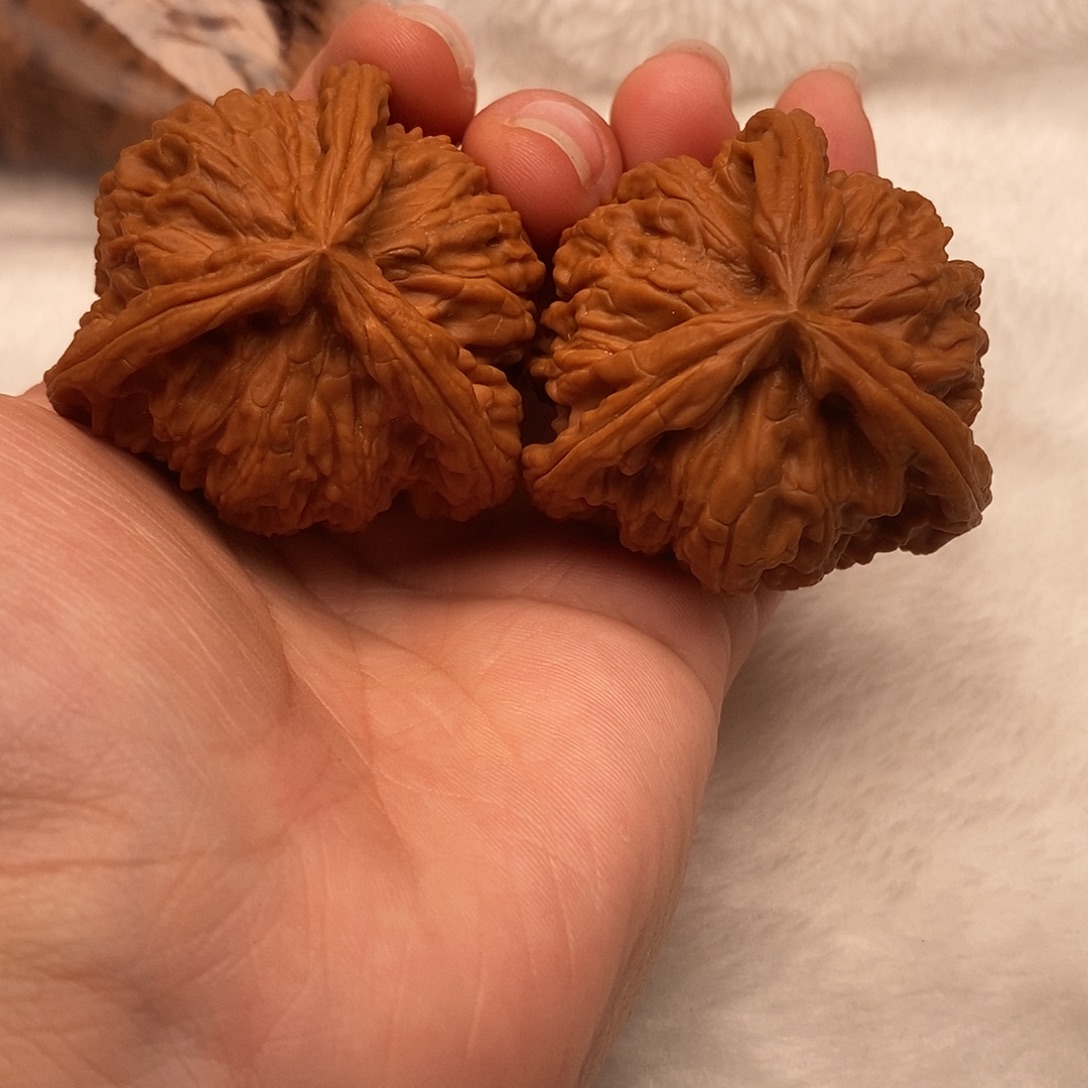 我***夫吊坠文玩核桃三棱