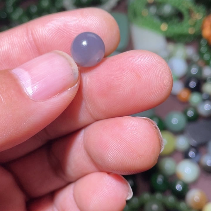 和田玉单珠卡10.7未镶嵌青****a