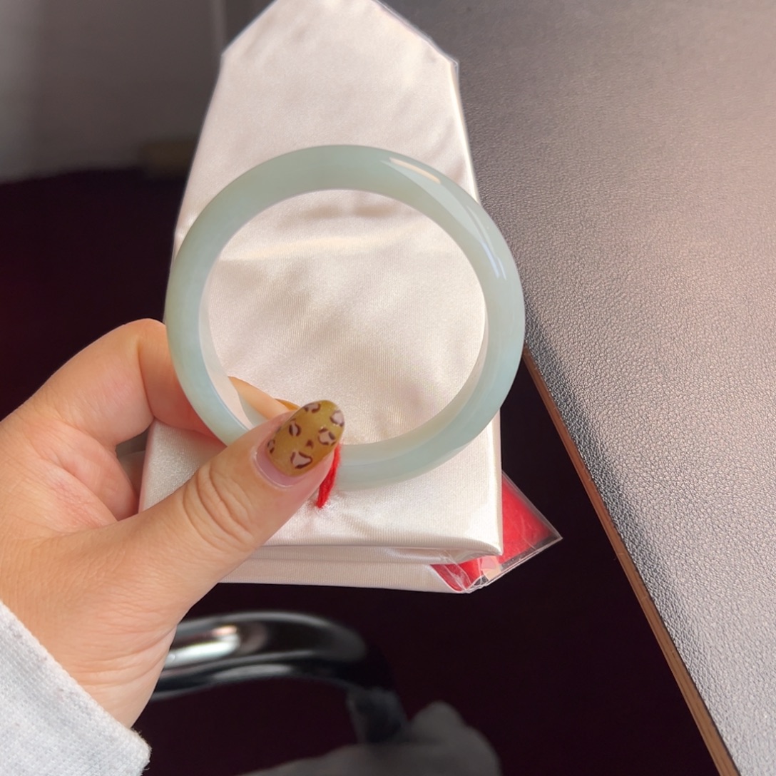 翡翠未镶嵌手镯55