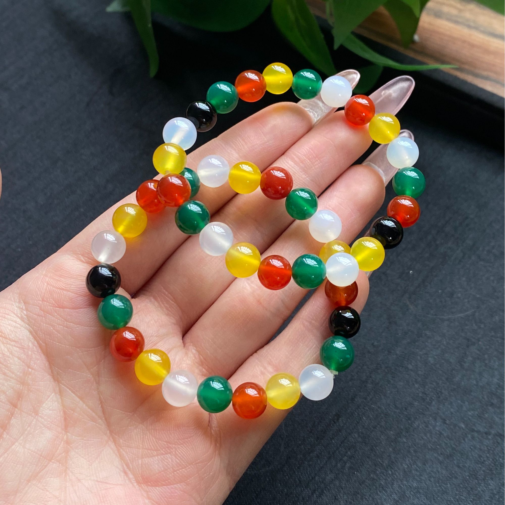 玛瑙手串手链 百搭时尚卡8-9MM珠径 多彩多宝发一串