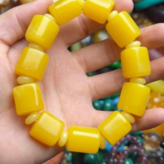 未镶嵌琥珀手串蜜蜡