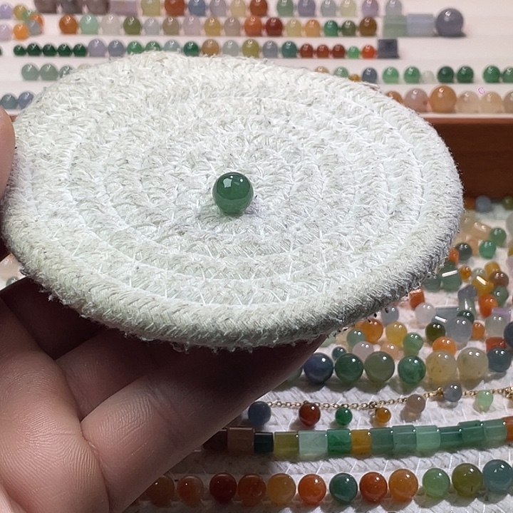 翡翠散珠未镶嵌定制翡翠卡9.5