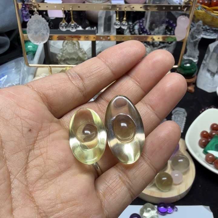 未镶嵌颈饰水晶水晶