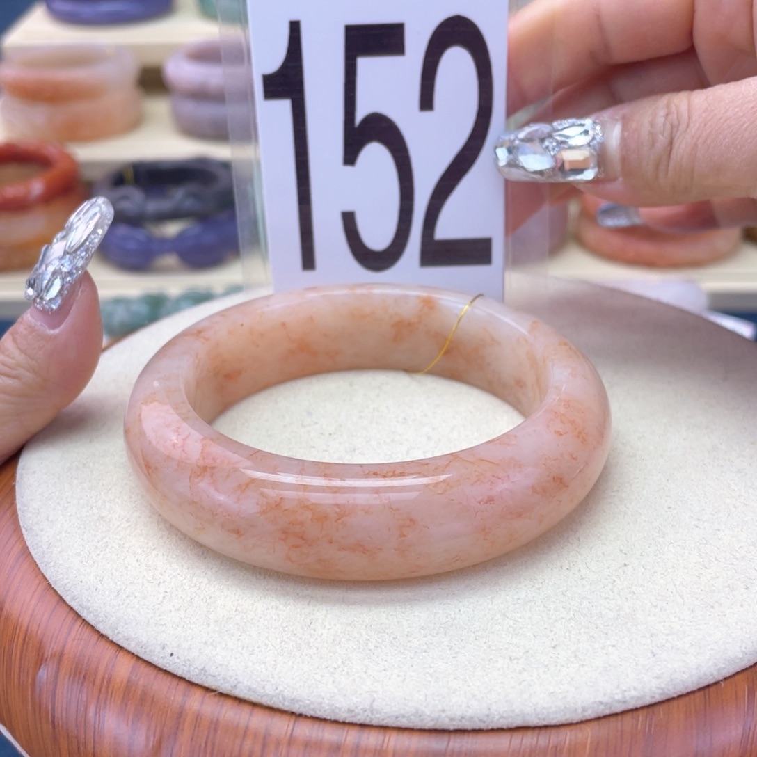 石英质玉未镶嵌手镯63