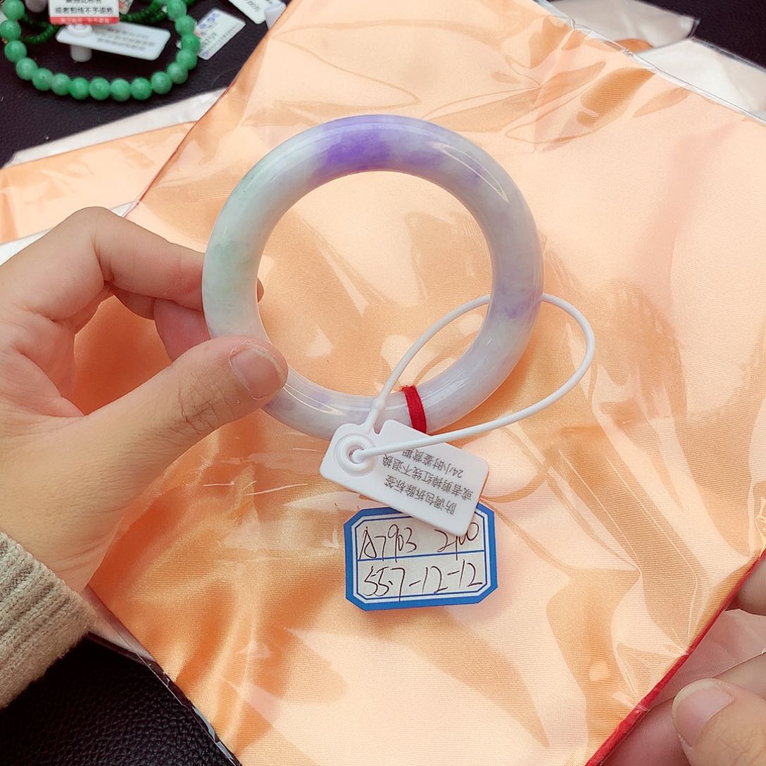 翡翠手镯未镶嵌～***～翡翠