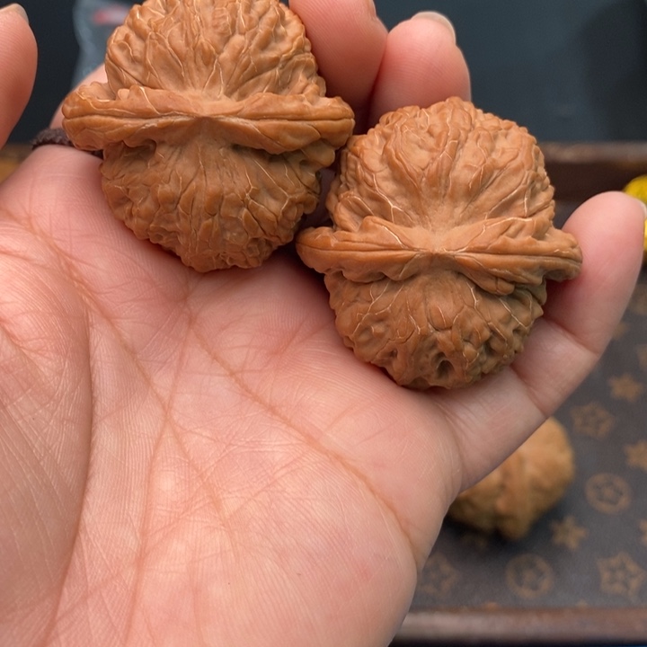 美***型核桃女娲石42尺核桃