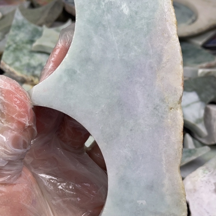 翡翠吊坠(不含链)未镶嵌天然翡翠边角料