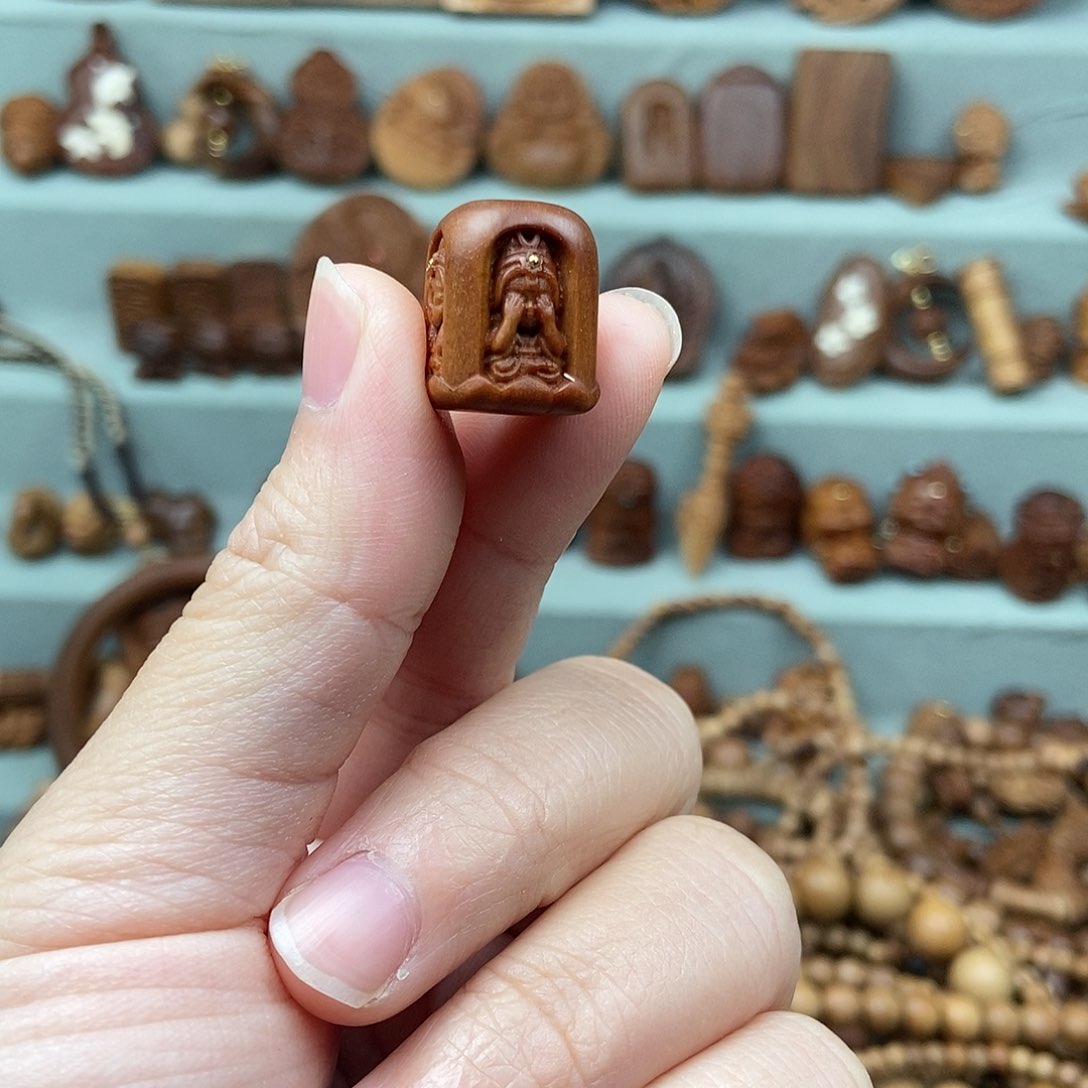 檀香木无事牌露****笑福利价默认微瑕