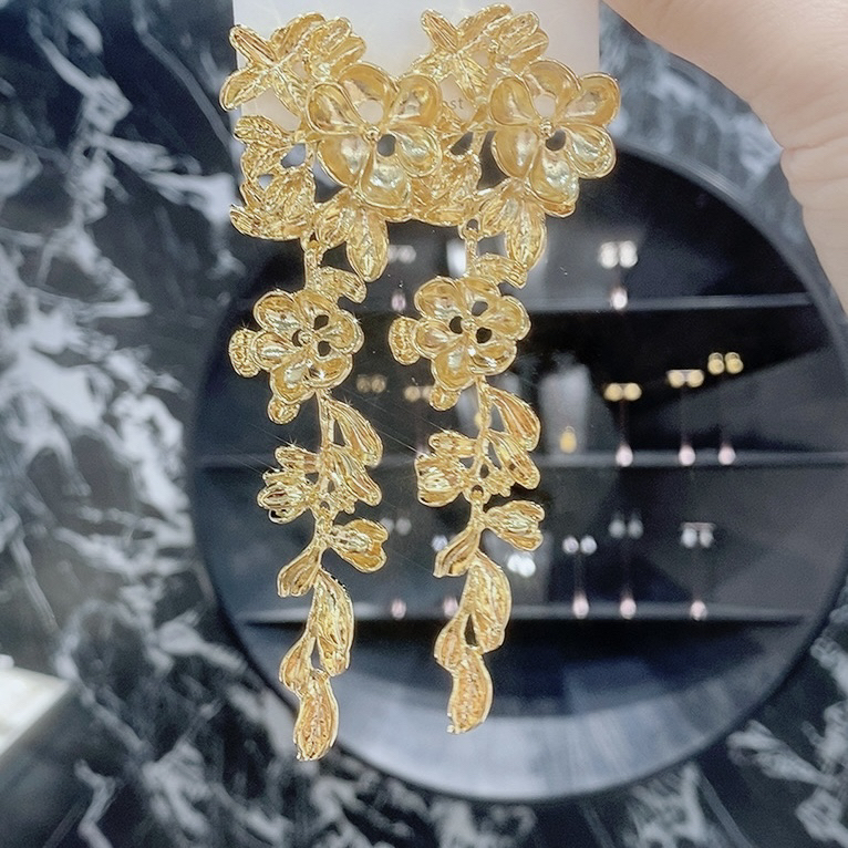铜合金耳饰 高端高级时尚繁花朵耳坠