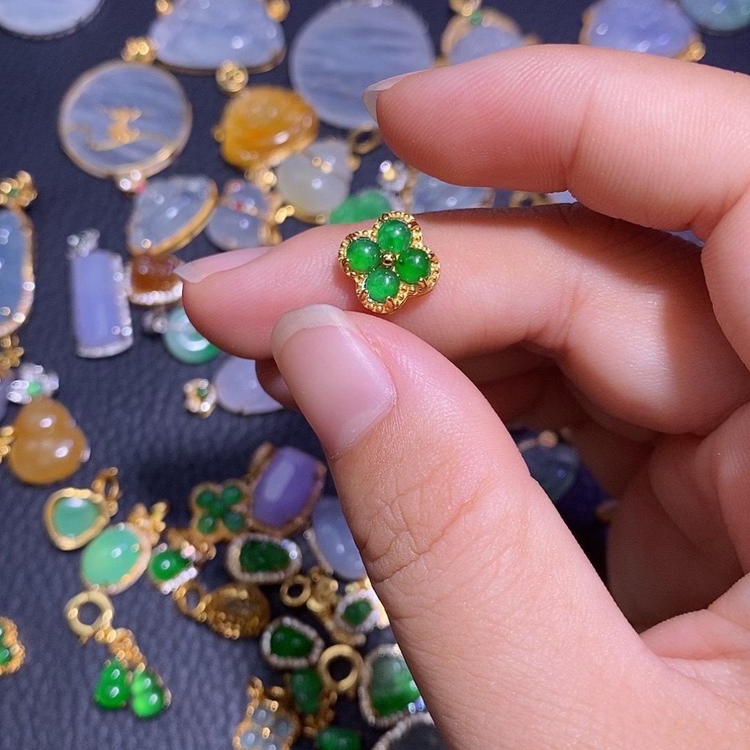 翡翠银S925镶嵌颈饰