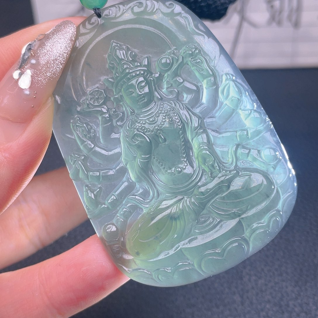 翡翠颈饰未镶嵌888888888888